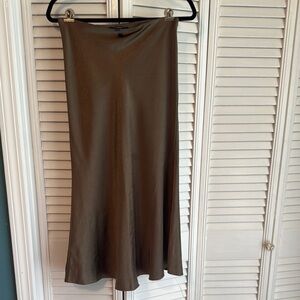 Elegant olive midi